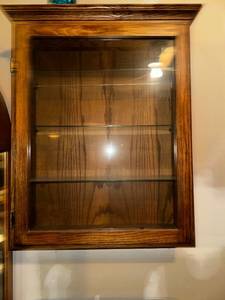 lot 392 image: Wall-Mounted Display Cabinet with Glass Doors and Shelves