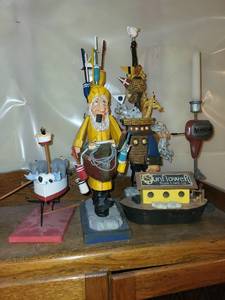 lot 401 image: Handcrafted Wooden Nautical Figurines Collection