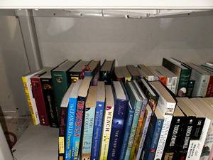 lot 424 image: Collection of Assorted Hardcover and Softcover Novels