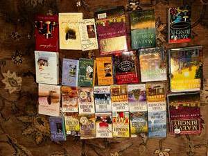 lot 451 image: Collection of 29 Debbie Macomber and Maeve Binchy Novels