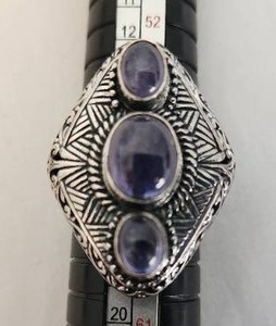 lot 9 image: Sterling Silver Ring with Triple Amethyst Stone Setting