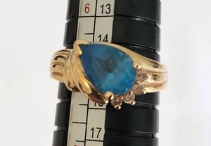 lot 22 image: 14k Gold Blue Gemstone Ring with Diamond Accents
