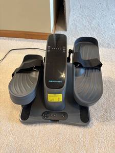 lot 31 image: LegXercise PRO Seated Leg Exerciser Machine