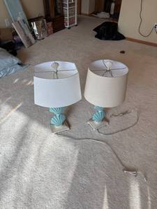 lot 32 image: Pair of Vintage Seashell Table Lamps with Shades
