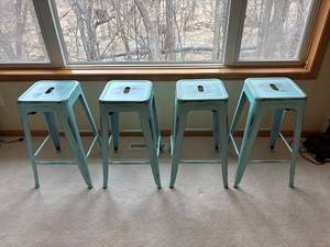 lot 52 image: Set of 4 Vintage Distressed Blue-Gray Metal Bar Stools