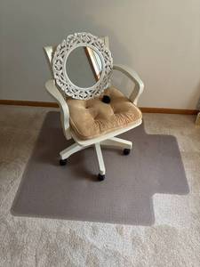 lot 153 image: White Office Chair with Beige Cushion and Ornate Mirror