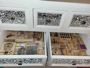 lot 259 image: Collection of Decorative Rubber Stamps and Brother Label Maker