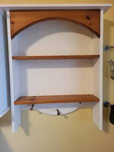 lot 278 image: Wall-Mounted Wooden Shelf with Hooks