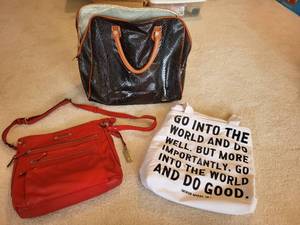 lot 316 image: Lot of 3 Assorted Bags and 2 Pairs of Pex Blue Slip-Ons