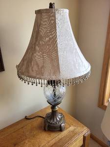 lot 326 image: Vintage Table Lamp with Crystal Base and Fabric Shade