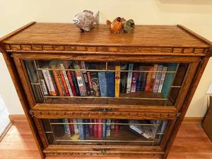 lot 111 image: Vintage Oak Barrister Bookcase with Assorted Book Collection