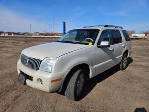 lot 7 image: 2006 Mercury Mountaineer Premier