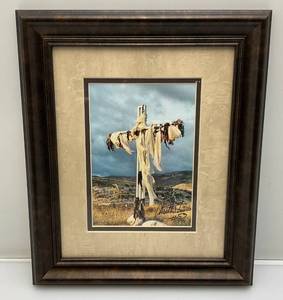 lot 97 image: Matt Blair Autographed Cross Photo Framed Signed Front & Back 10 12 x 12 12