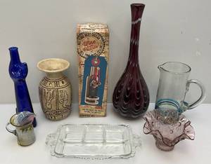 lot 10 image: Misc. Blown Glass Items & More