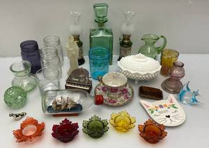 lot 11 image: Misc.Household Glass Items & More
