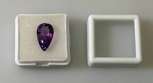 lot 53 image: 6.22 CT (Lab Created) Pear Shape Purple Amethyst (In Protective Sleeve)