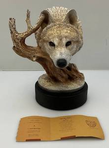 lot 68 image: Collectible RICK CAIN Limited Edition Of  3242500  Artic Heir WolfRabbit Sculpture 9 14 Tall