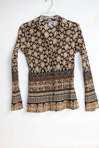lot 7 image: Laura Scott Womens Patterned Blouse, Size 910