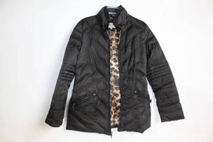 lot 18 image: Laundry by Shelli Segal Womens Medium Black Puffer Jacket with Leopard Print Lining