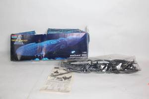 lot A-41 image: Monogram SeaQuest DSV Model Kit 1600 Scale - Unassembled