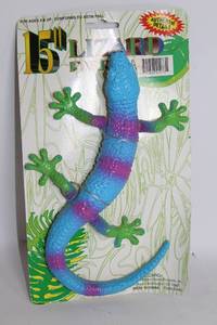 lot 50 image: 15-inch Lizard with Authentic Details by Midwest Home Products