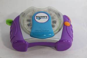 lot 79 image: Discovery Channel View-Master Viewer