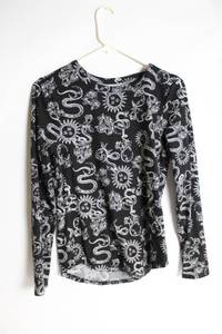 lot 209 image: Bohemian Long Sleeve Top with White Snake and Sun Print Design - Size L