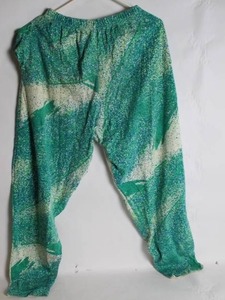 lot 215 image: Vintage Zubaz Multicolor Graphic Print Pants, Size M