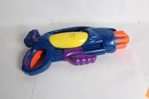 lot 237 image: Vintage 1995 Nerf Super Soaker Max 3000 Water Gun