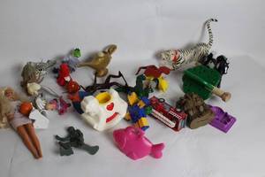 lot 279 image: Collection of Assorted Plastic Toy Figures and Accessories