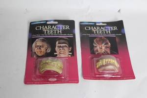 lot 284 image: Pair of Character Teeth for Costume Use