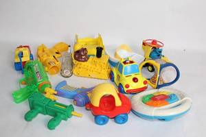 lot 317 image: Collection of Vintage Plastic Toy Cars and Playsets