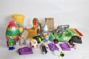 lot 320 image: Set of Mixed Childrens Toys Including Figures, Vehicles, and Accessories