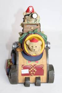 lot 335 image: Pirate Bear Cannon Figurine with Treasure Chest Design