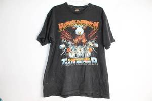 lot 357 image: Harley-Davidson XL T-Shirt with Eagle and Motorcycle Graphic