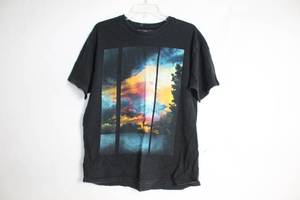 lot 359 image: Empyre Surplus Co. Graphic T-Shirt, Size Large