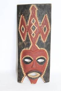 lot 383 image: Hand-Carved Tribal Art Wall Mask