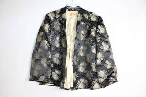 lot 388 image: Vintage Ying Tai Co. Silk Embroidered Jacket