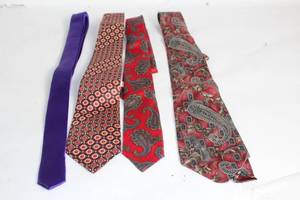 lot 411 image: Set of 4 Silk Neckties from Halston, Pinnacle, Cama, and Alfani