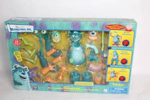 lot 415 image: Unopened Disney Pixar Monsters, Inc. Deluxe Monster Talking Model Kit