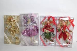 lot 420 image: Set of 4 Fairy Figurines with Gift Boxes