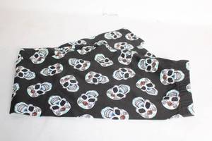 lot 467 image: Womens Skull Patterned Leggings, Size Large