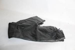 lot 472 image: GAP Boot Cut Black Leather Pants Size 0