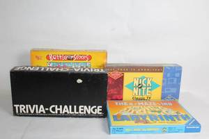 lot 499 image: Collection of 4 Classic Board Games - Trivia Challenge, Nick at Nite, Battle of the Sexes, The aMAZEing Labyrinth