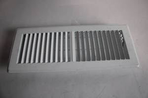 lot 17 image: White Wall Vent Cover with Adjustable Louvers
