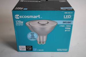 lot 51 image: Ecosmart LED Daylight 120W Replacement PAR38 Bulbs - 2 Pack