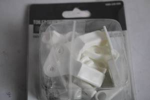 lot 215 image: Everbilt Top Mount Toilet Seat Hinges