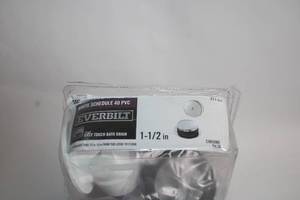 lot 218 image: Everbilt 1-12 inch Chrome Bathtub Drain Kit