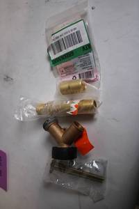 lot 255 image: Greenvert Brass Plumbing Fittings and Valve Set