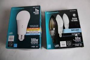 lot 262 image: Set of Ecosmart LED Light Bulbs with Motion Sensor and Dusk to Dawn Features